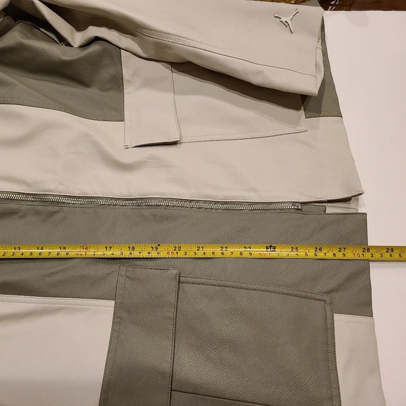 NWT Jordan Faux Leather Women's Jacket Size L zip - Picture 13 of 16